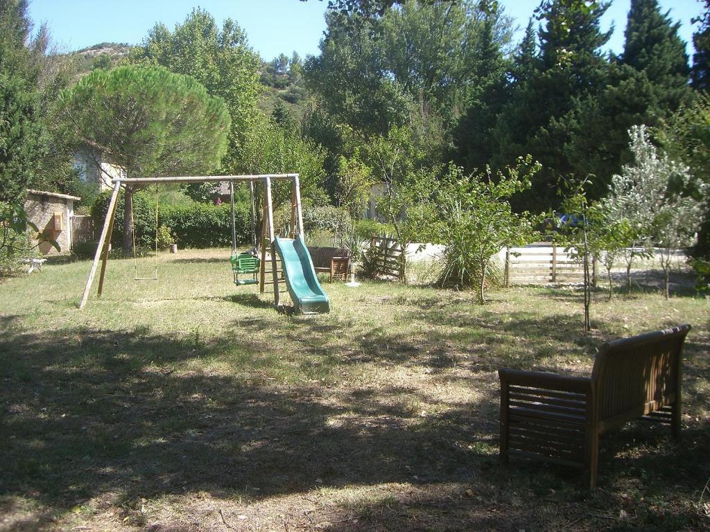 Hotel Mas De Valiguiere Saze  Esterno foto